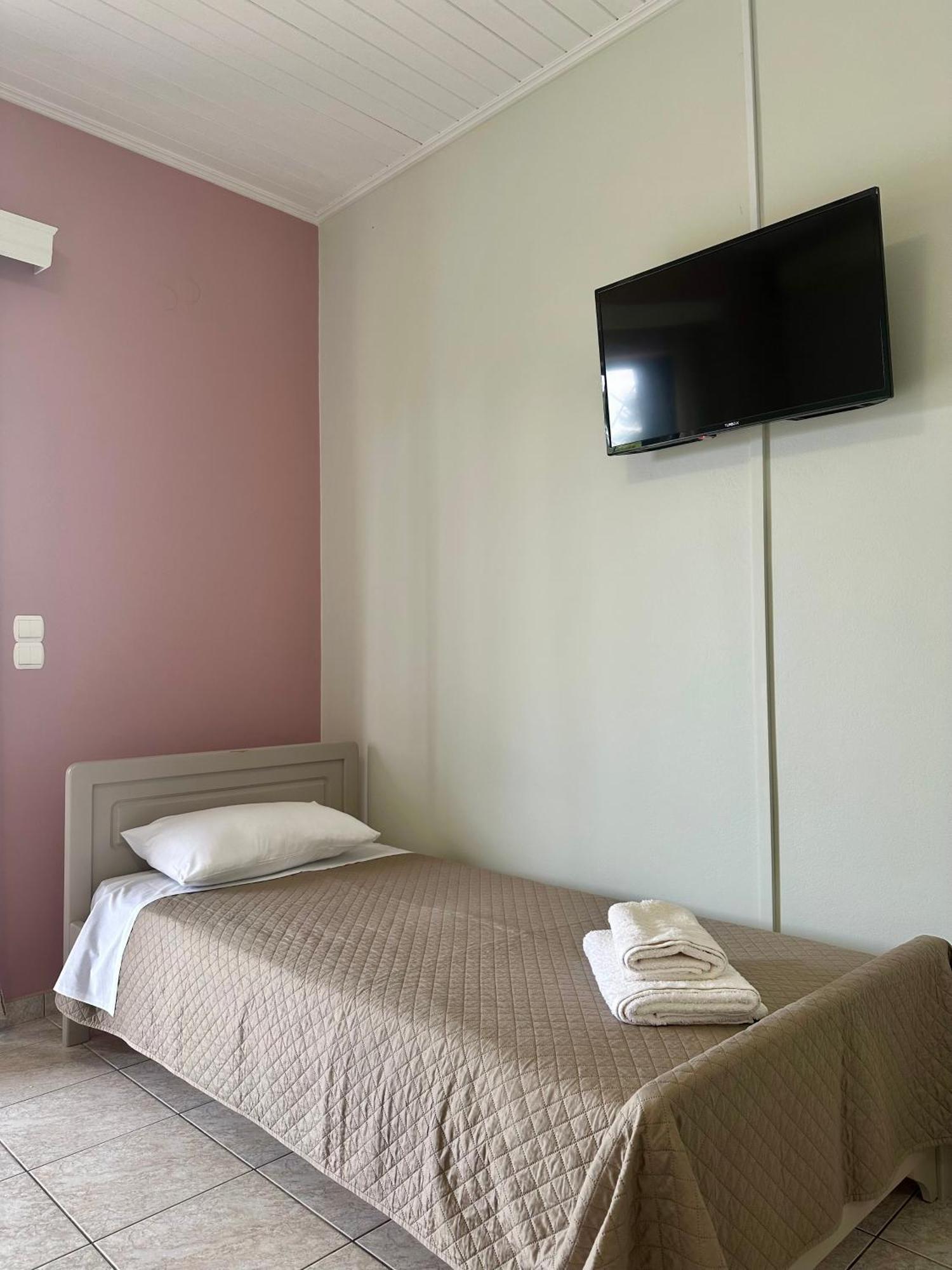 Odysseas Rooms Kalo Nero Dış mekan fotoğraf
